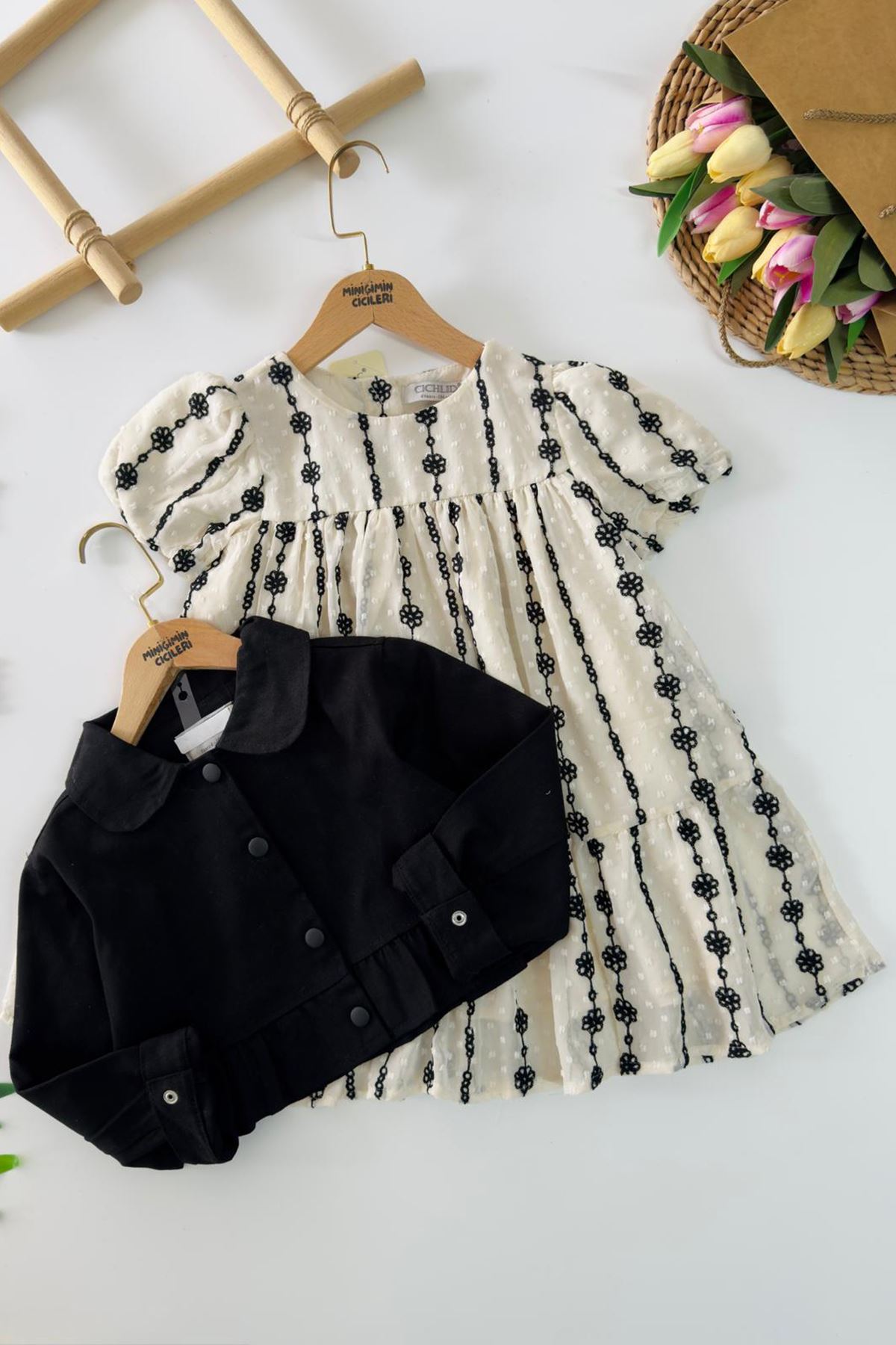 Miniğimin Cicileri Ceketli Çiçek Nakışlı Kız Çocuk Elbise Takım - Siyah