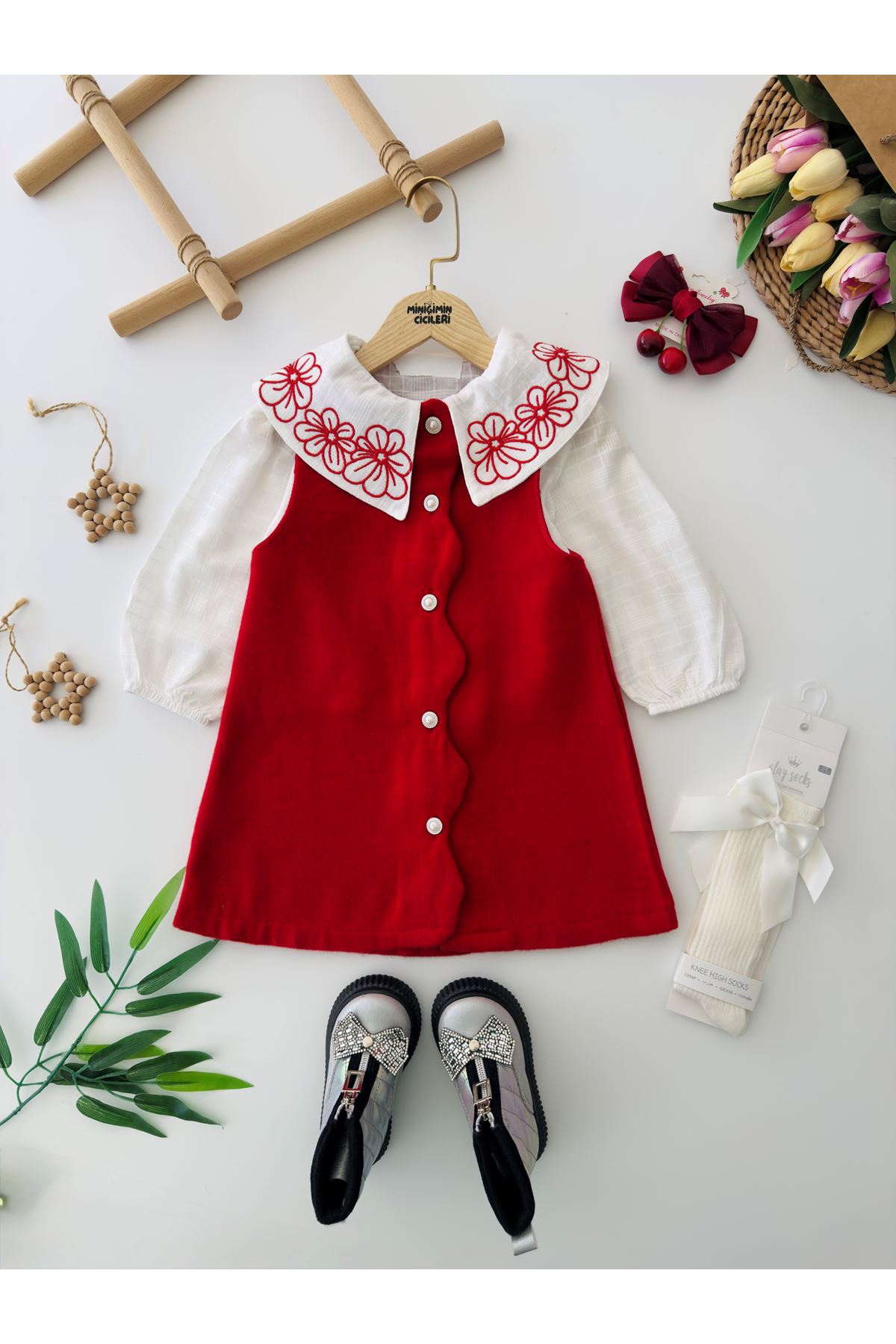 Miniğimin Cicileri Kaşe Asimetrik Kesim Çiçek İşleme Detaylı 2 li Elbise Takım -Kırmızı