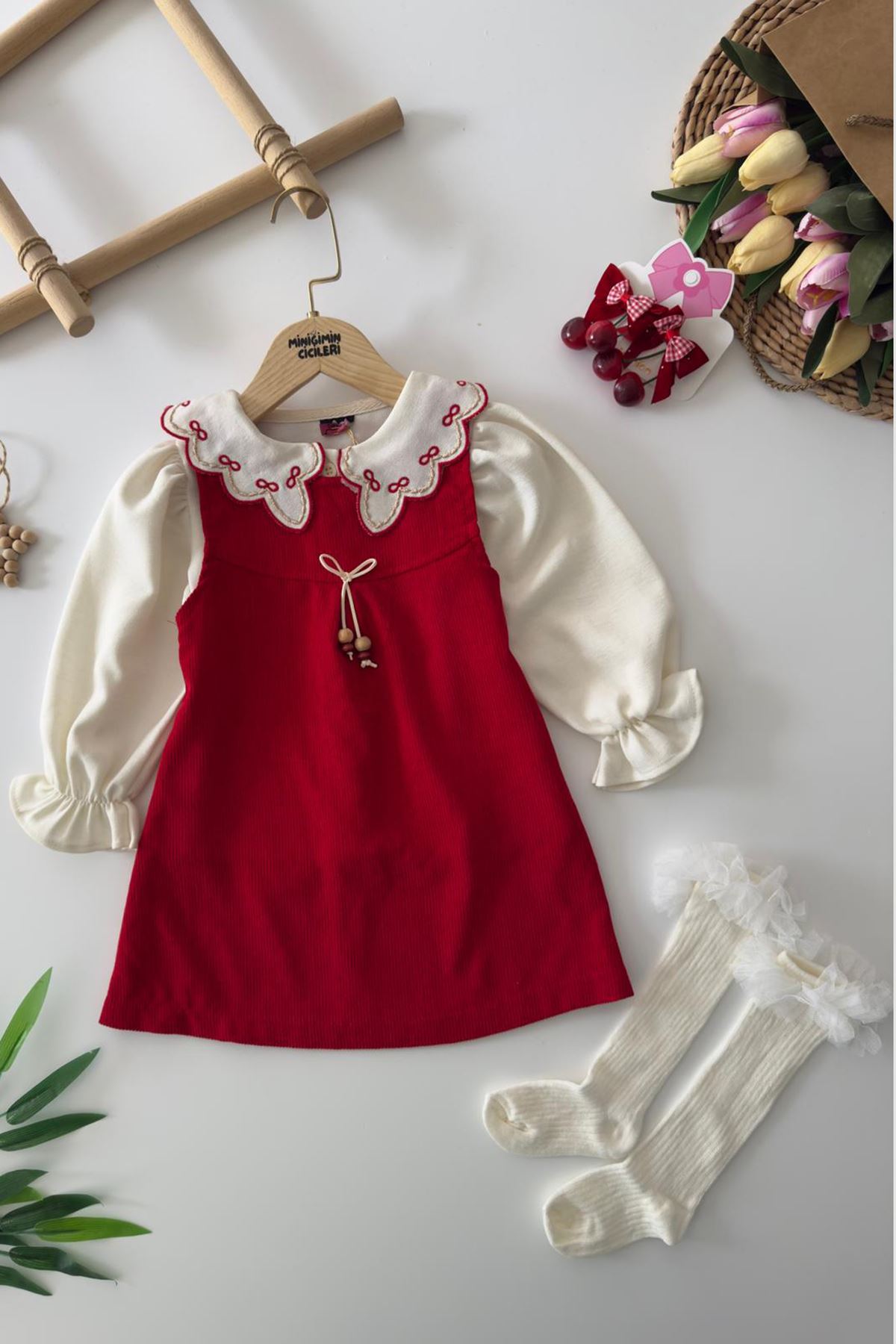 Miniğimin Cicileri Yaka Nakış Detaylı Jile Elbiseli Kız Çocuk 2'li Elbise Takım - Kırmızı