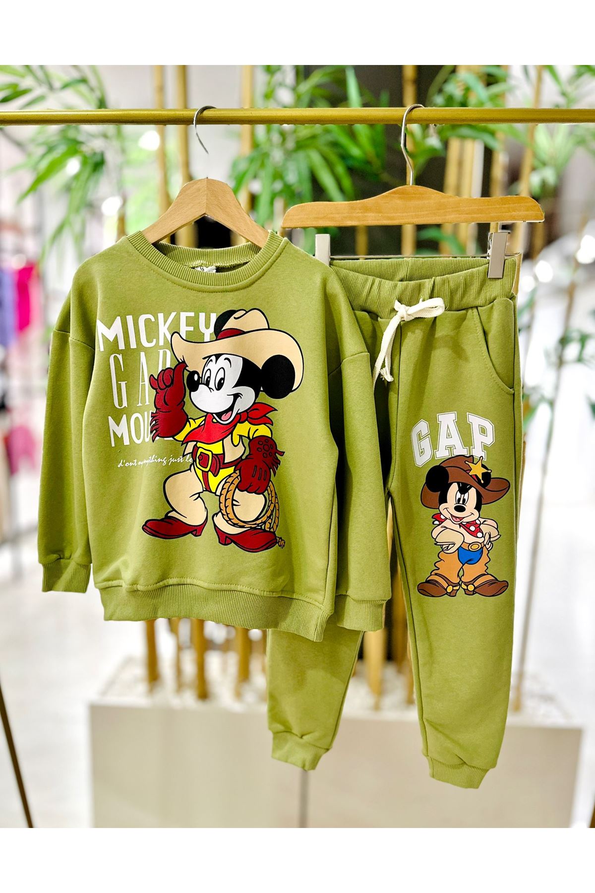 Miniğimin Cicileri Kovboy Mck Baskılı 2 li Erkek Çocuk Takım - Yeşil