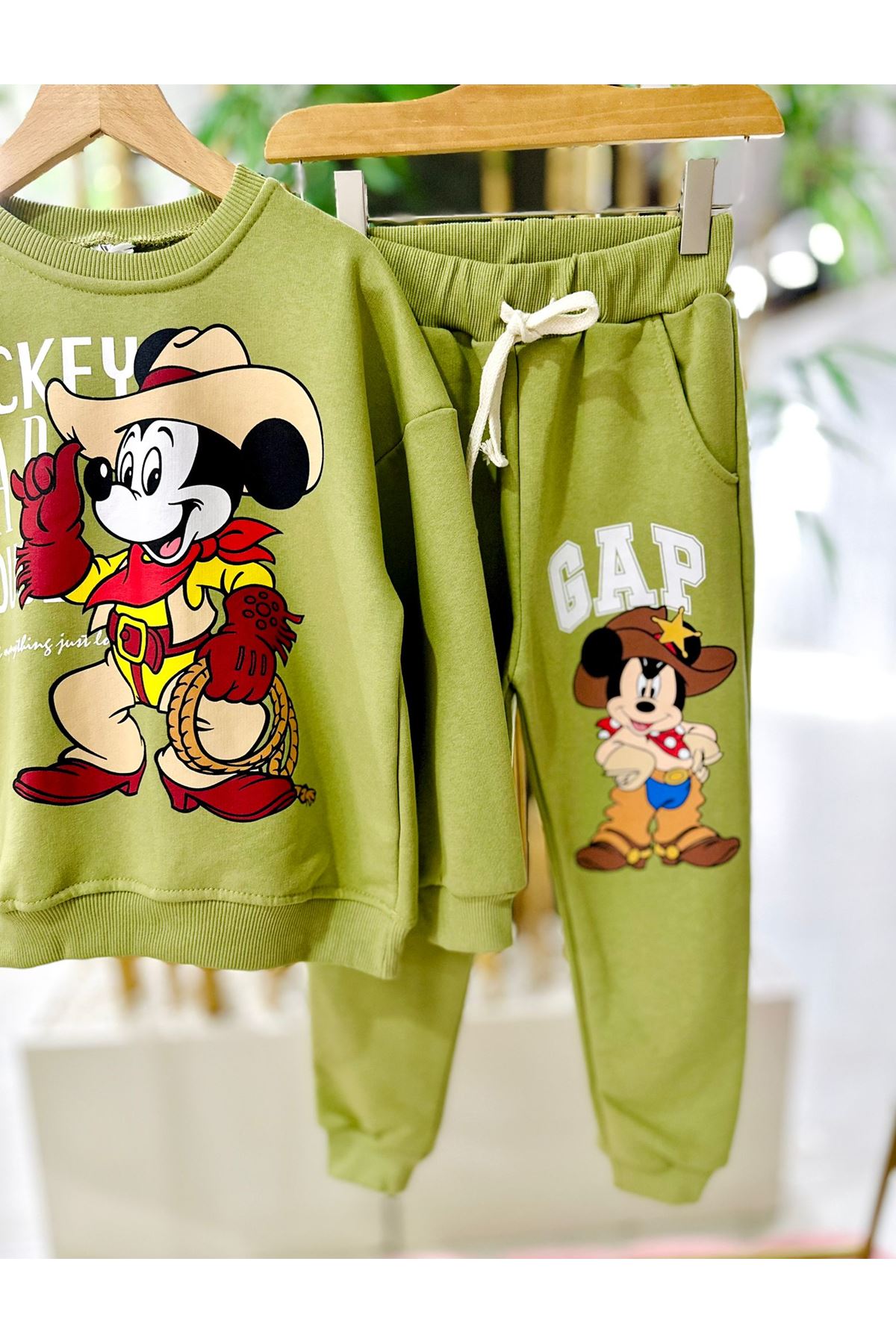 Miniğimin Cicileri Kovboy Mck Baskılı 2 li Erkek Çocuk Takım - Yeşil