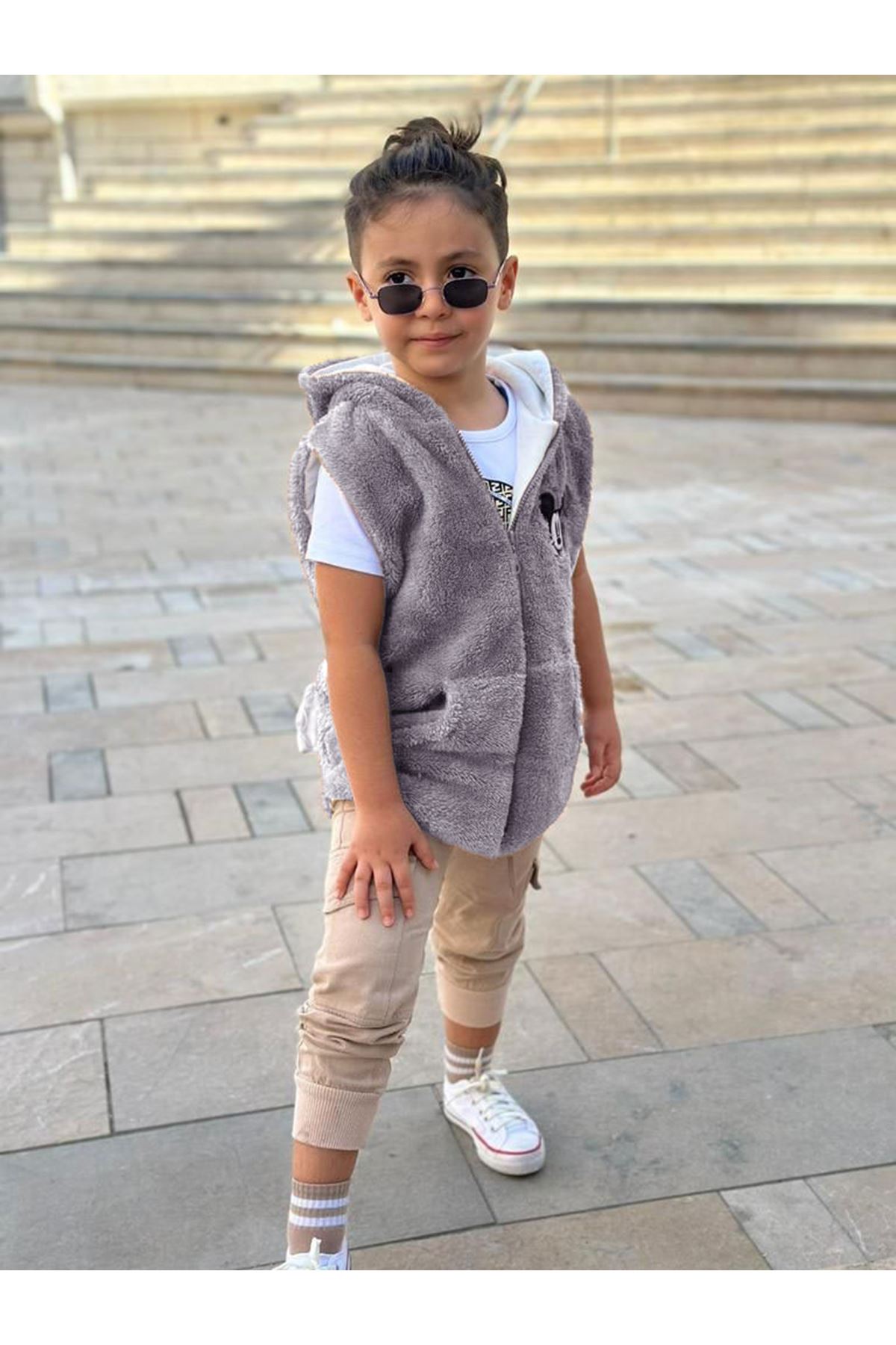 Miniğimin Cicileri Mcky 3d Pelüş KapüşonluYelek - Gri