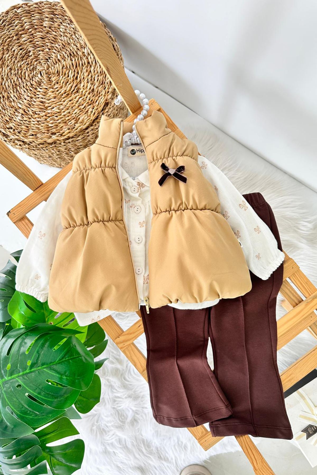 Miniğimin Cicileri Şişme Yelekli Pamuklu Gömlekli Kız Çocuk 3 lü Takım - Kahve Köpüğü