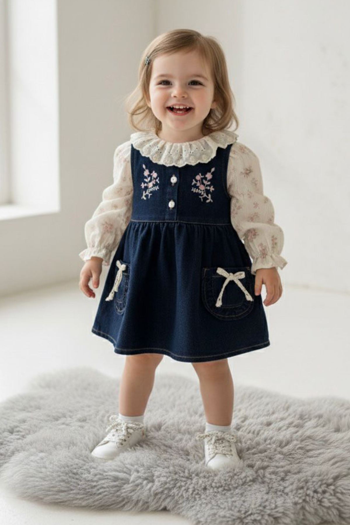 Miniğimin Cicileri Çiçek Nakışlı Kot Jileli Fırfır Yaka Kız Bebek Elbise Takım - Lacivert