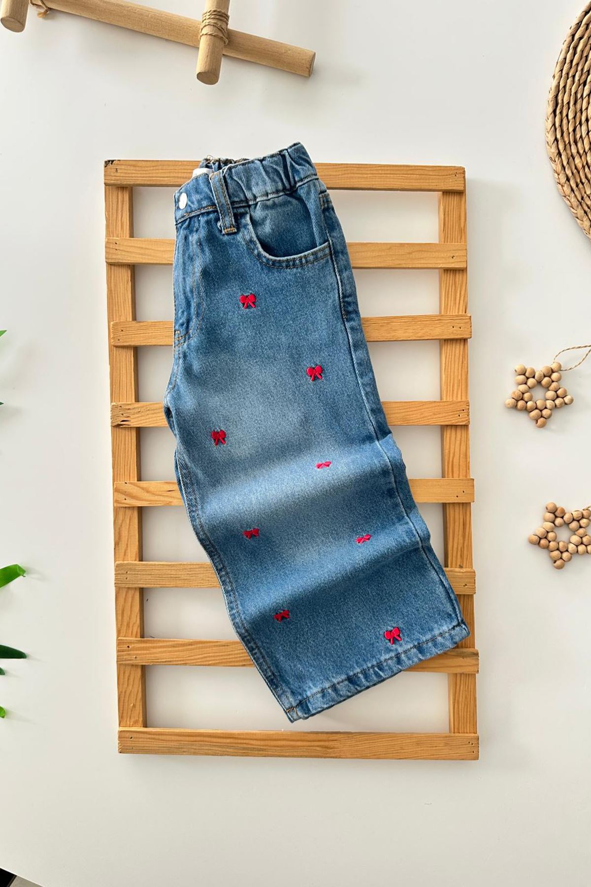 Miniğimin Cicileri Çiçek İşleme Detaylı Kız Çocuk Kot Pantolon - Mavi