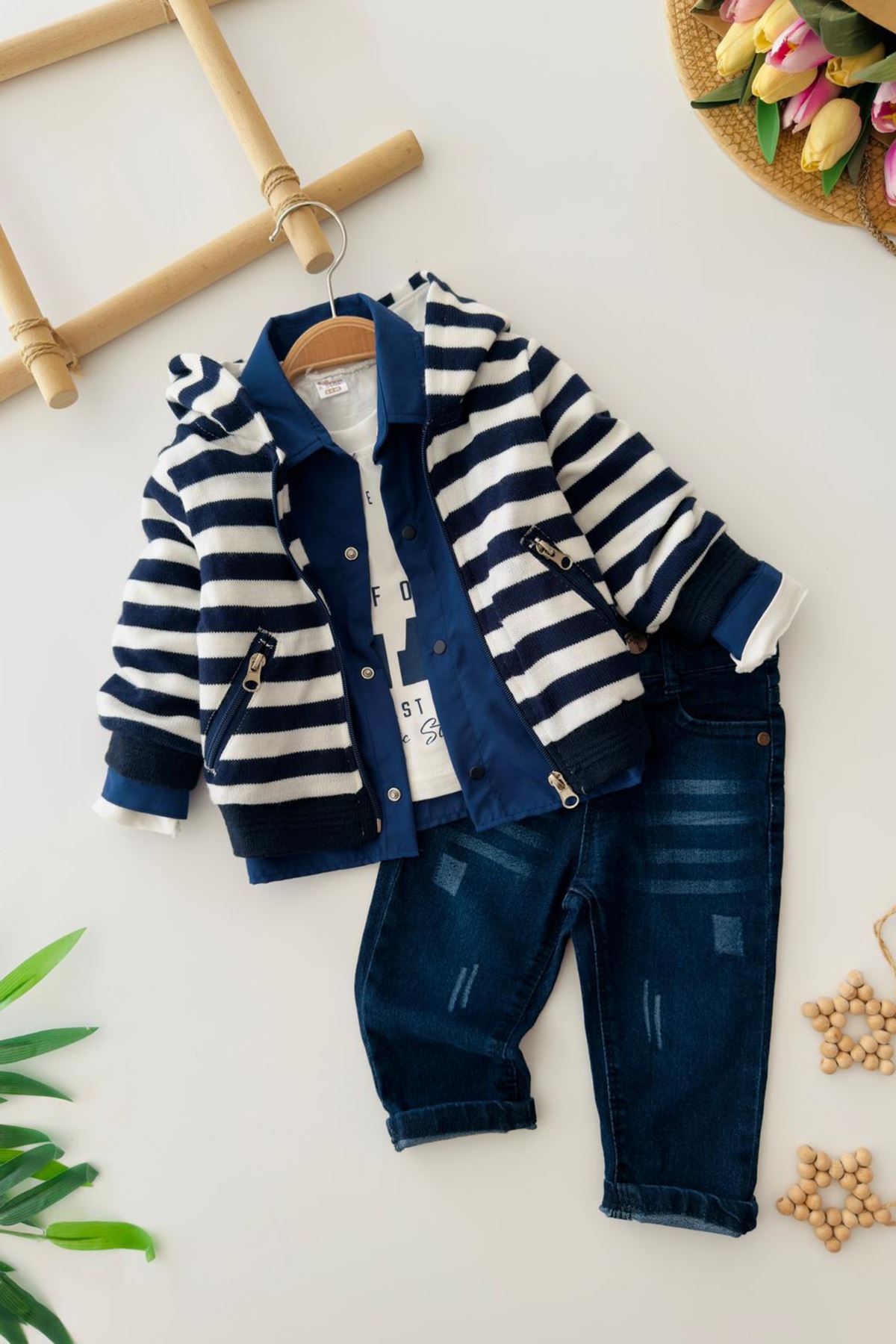 Miniğimin Cicileri Çizgili Triko Hırkalı Gömlekli Erkek Çocuk 4’lü Kot Takım - Lacivert