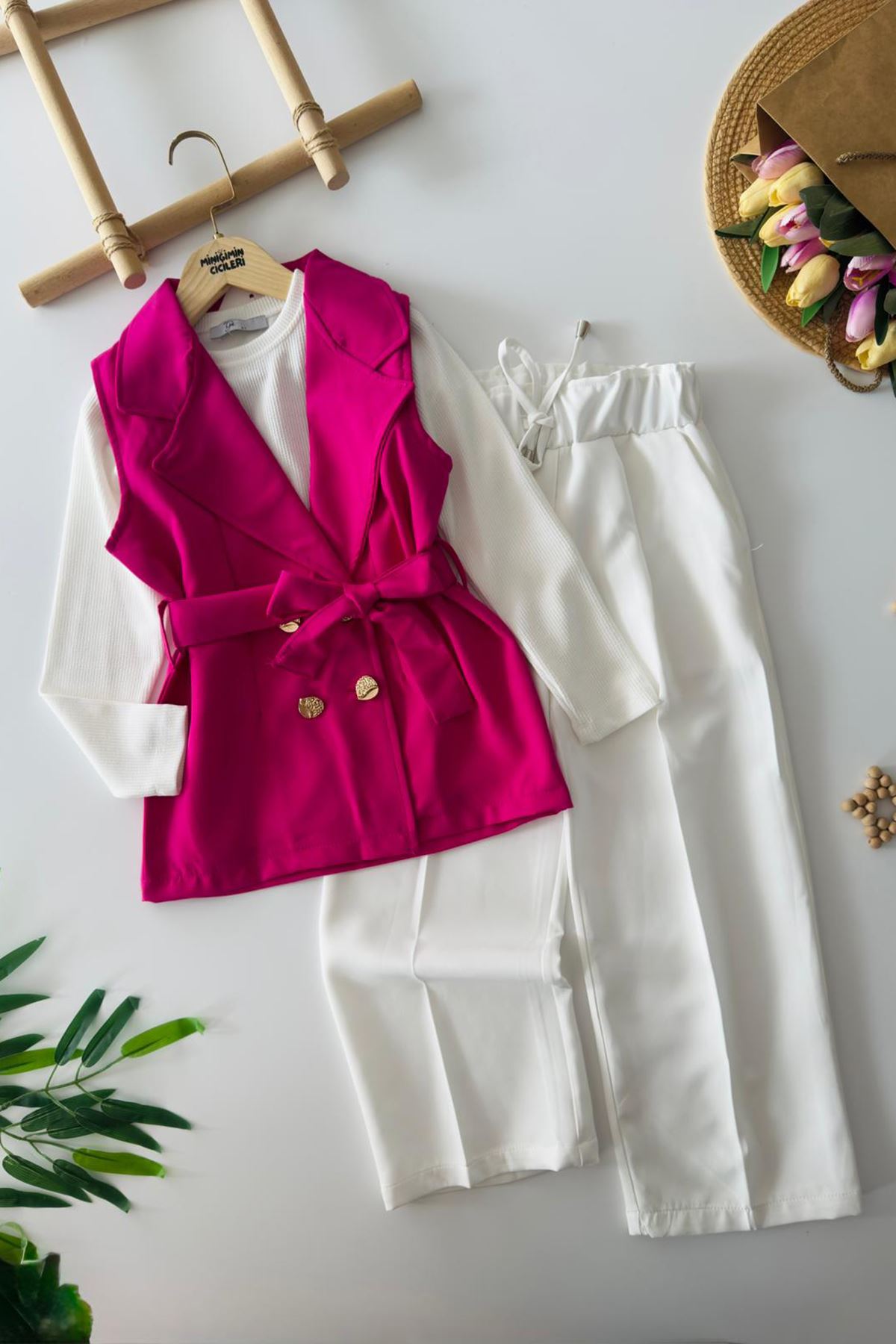 Miniğimin Cicileri Kruvaze Yelekli Kuşaklı Bluzlu Bol Paça Pantolonlu Kız Çocuk 3’lü Takım - Fuşya