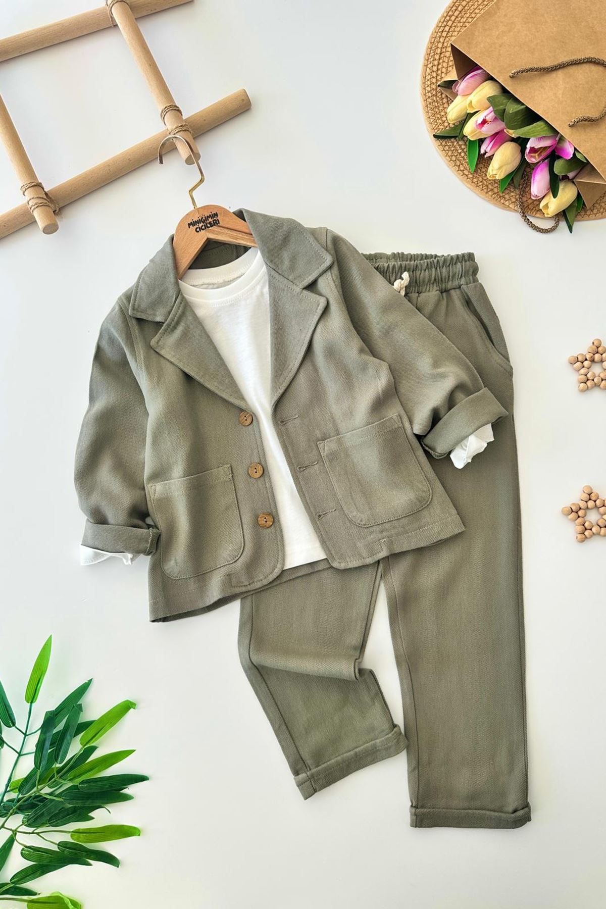 Minigimin Cicileri Minimal Keten Blazer Ceketli Lastik Bel Pantolonlu Erkek Çocuk 3'lü Takım - Yeşil