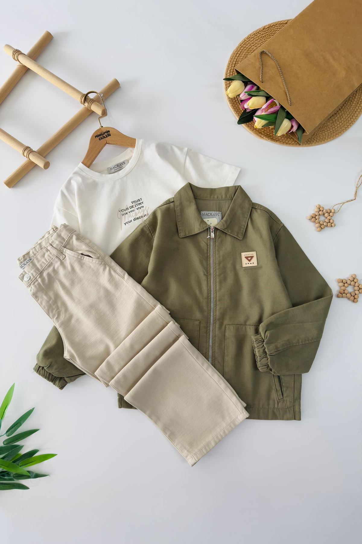 Miniğimin Cicileri Naturel Fermuarlı Ceketli Basic Tişörtlü Erkek Çocuk 3’lü Kombin Takım - Haki