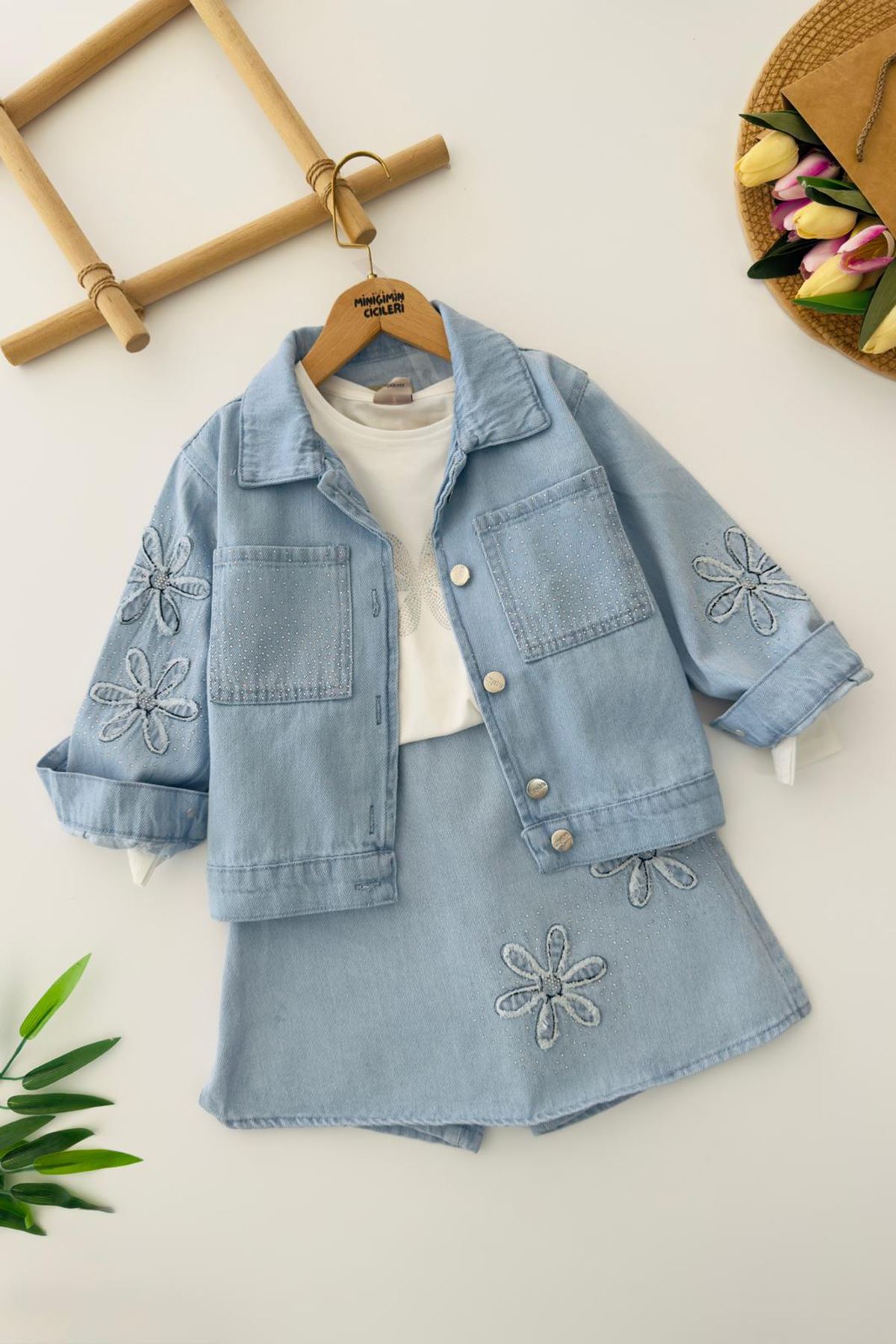 Miniğimin Cicileri Papatya Nakışlı Kot Ceketli Etekli Kız Çocuk 3’lü Jean Takım - Açık Mavi