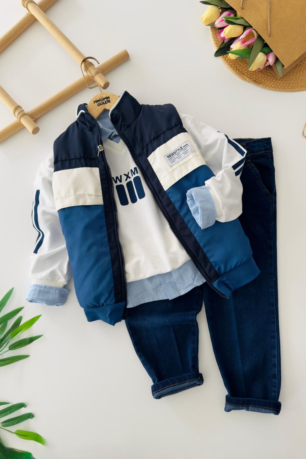 Miniğimin Cicileri Newstyle Kapitone Şişme Yelekli Sweatshirtlü Erkek Çocuk 4’lü Kombin Takım - Mavi