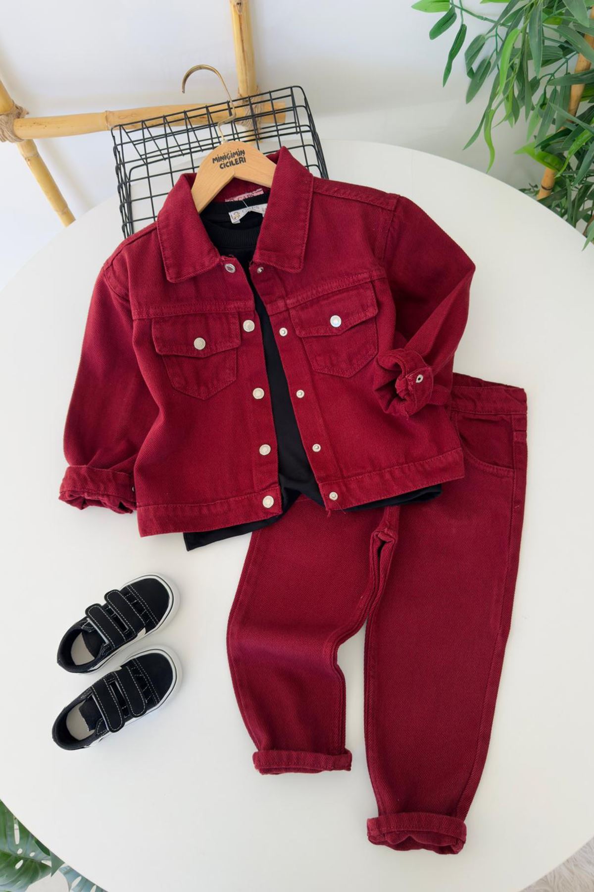 Miniğimin Cicileri Basic Tişörtlü Kot Ceketli Erkek Çocuk 3’lü Kombin Takım - Bordo