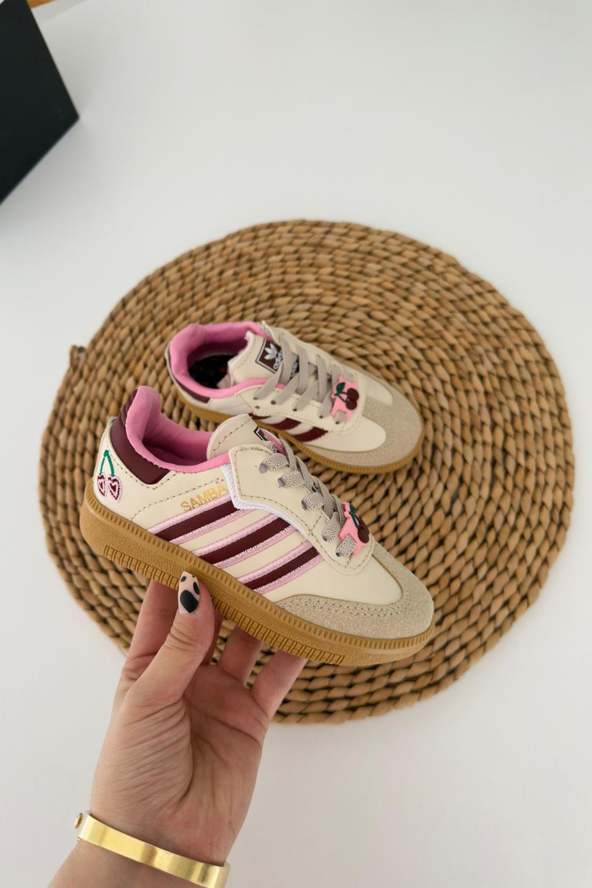 Miniğimin Cicileri Kiraz Desenli Kız Çocuk Spor Ayakkabı - Pembe