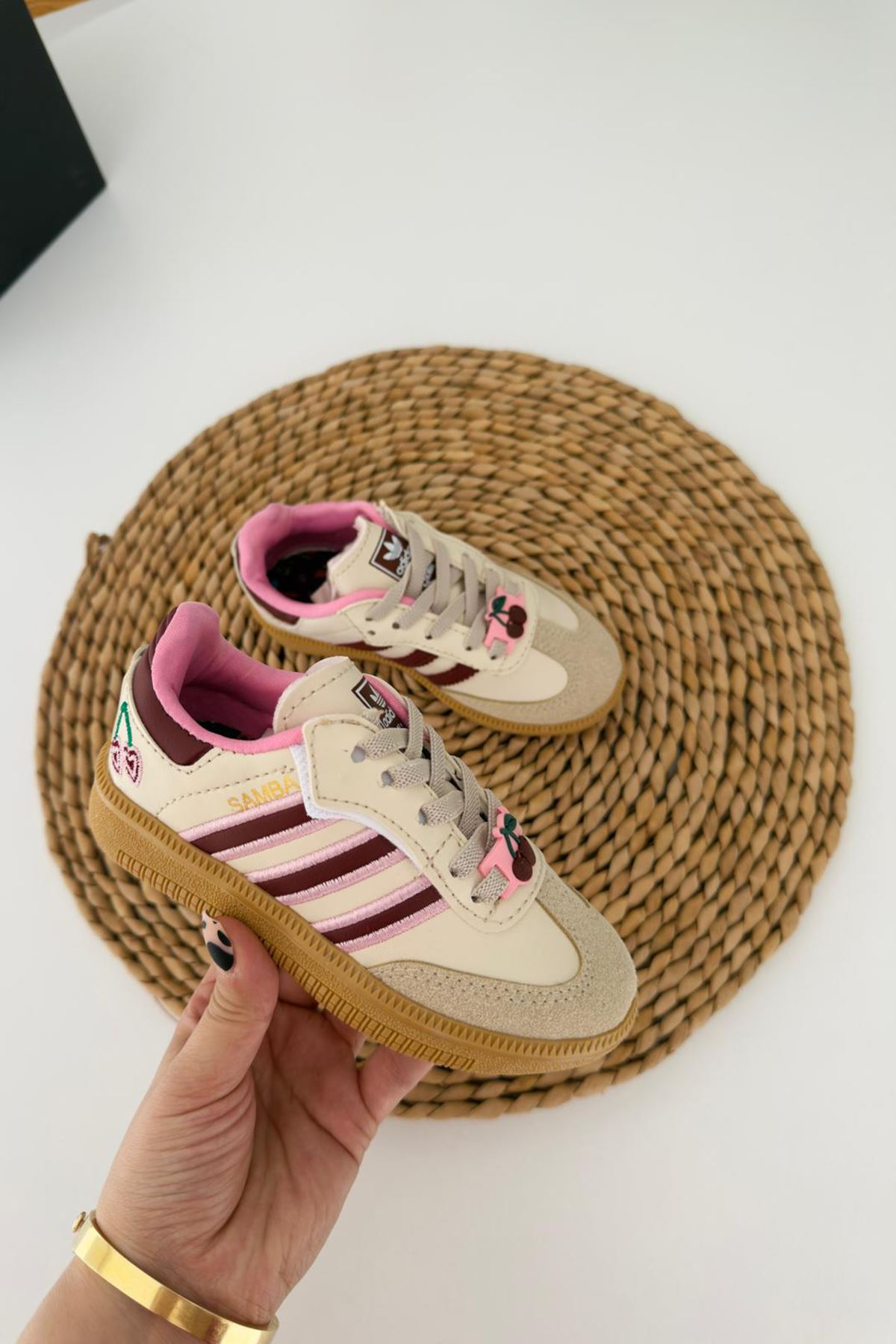 Miniğimin Cicileri Kiraz Desenli Kız Çocuk Spor Ayakkabı - Pembe