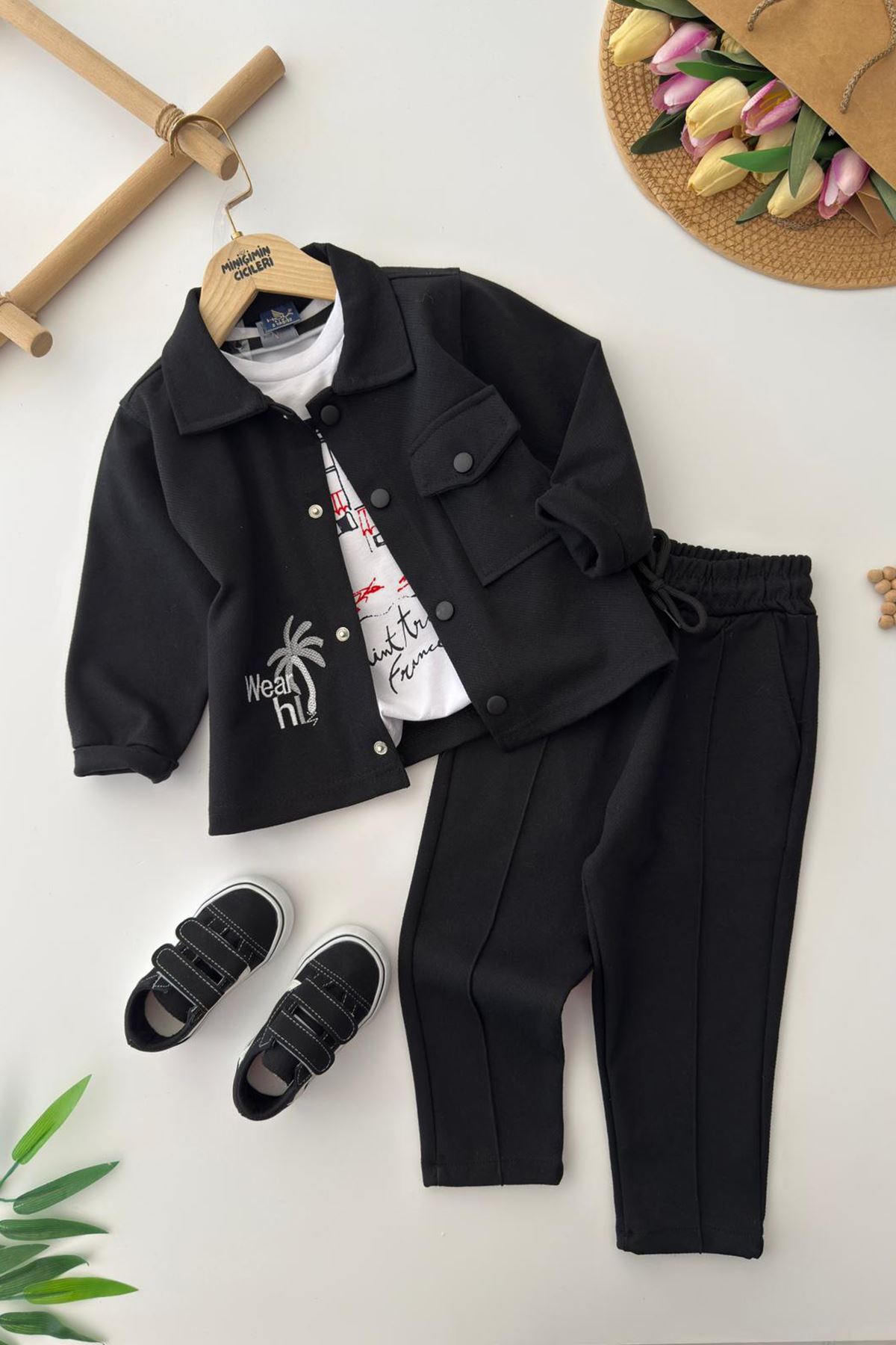 Miniğimin Cicileri Wear Palmiye Detaylı Ceketli Tişörtlü Erkek Çocuk 3’lü Kombin Takım - Siyah