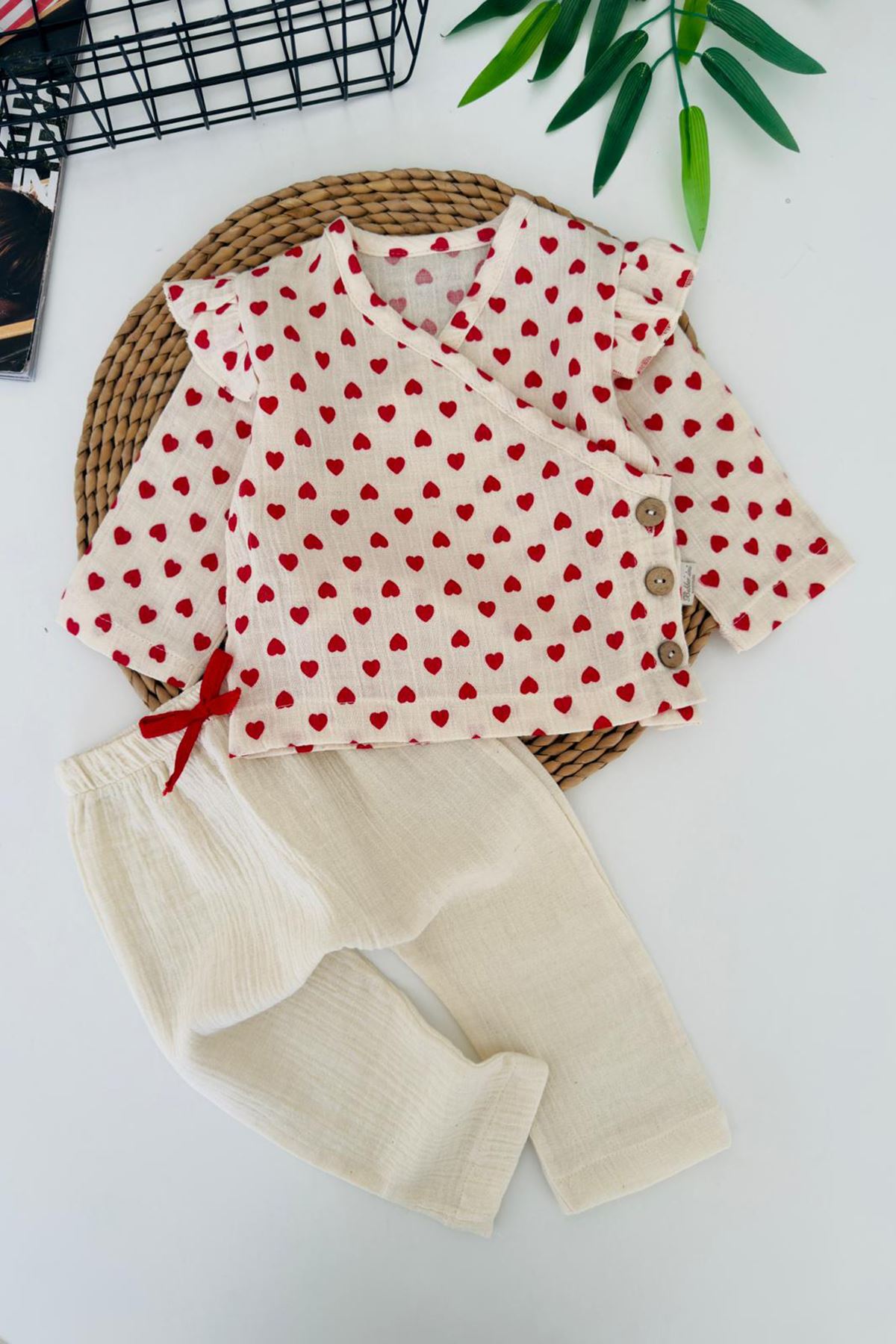 Miniğimin Cicileri Kalp Baskılı Müslin Kız Bebek 2 li Takım - Kırmızı
