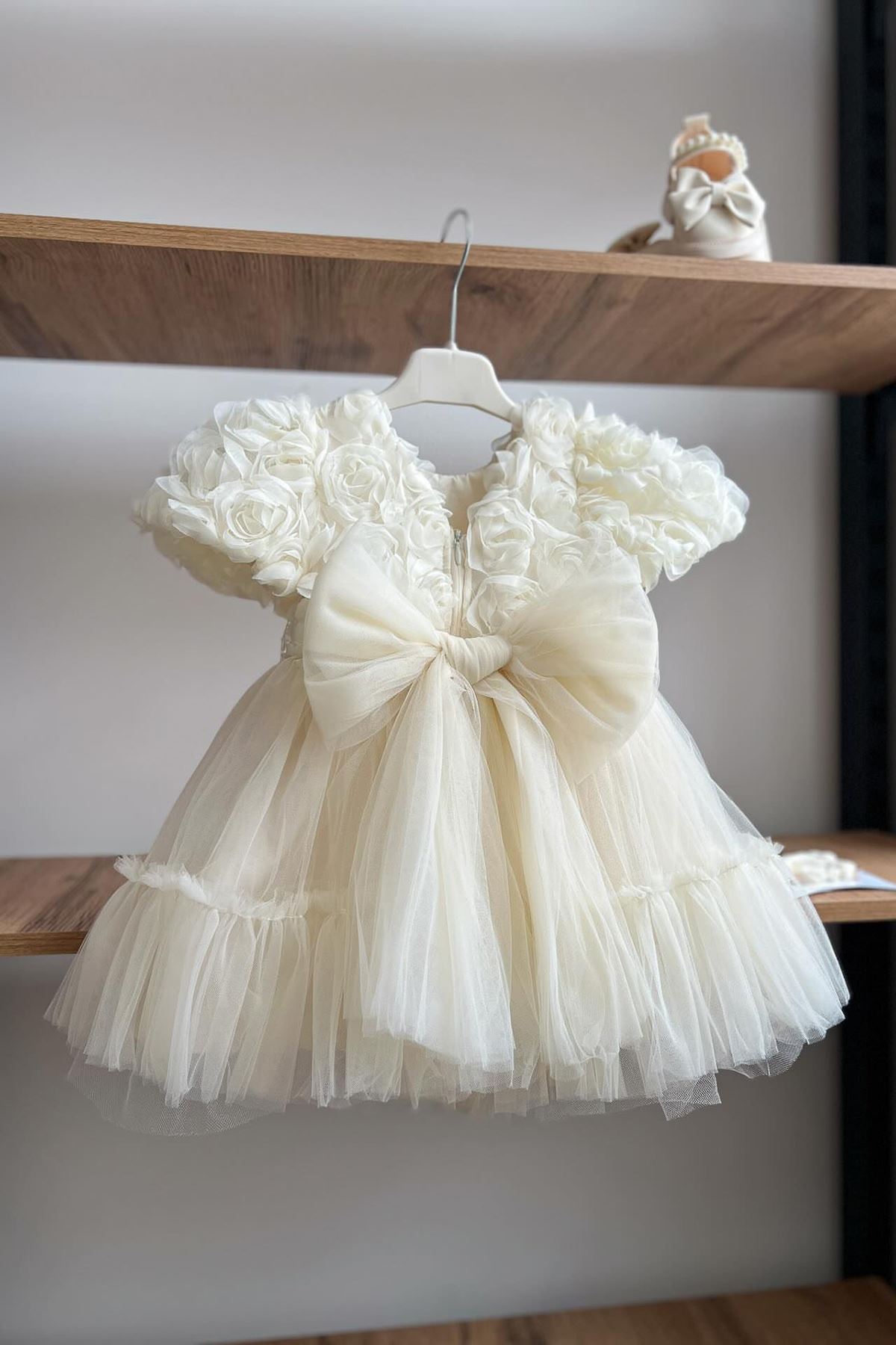 Miniğimin Cicileri Gül Desenli Kız Çocuk Kısa Kol Abiye Elbise - Ekru