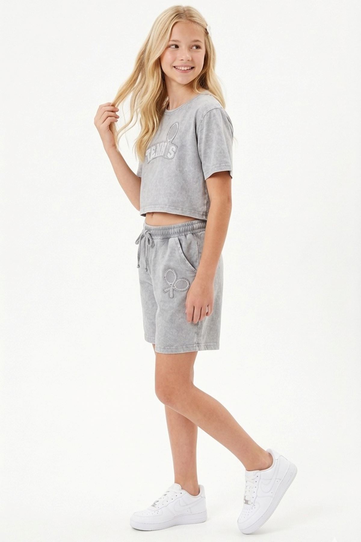 Miniğimin Cicileri 6-16 Yaş Kompak Tennis Nakışlı Yıkamalı Şortlu Kız Çocuk Takım - Gri