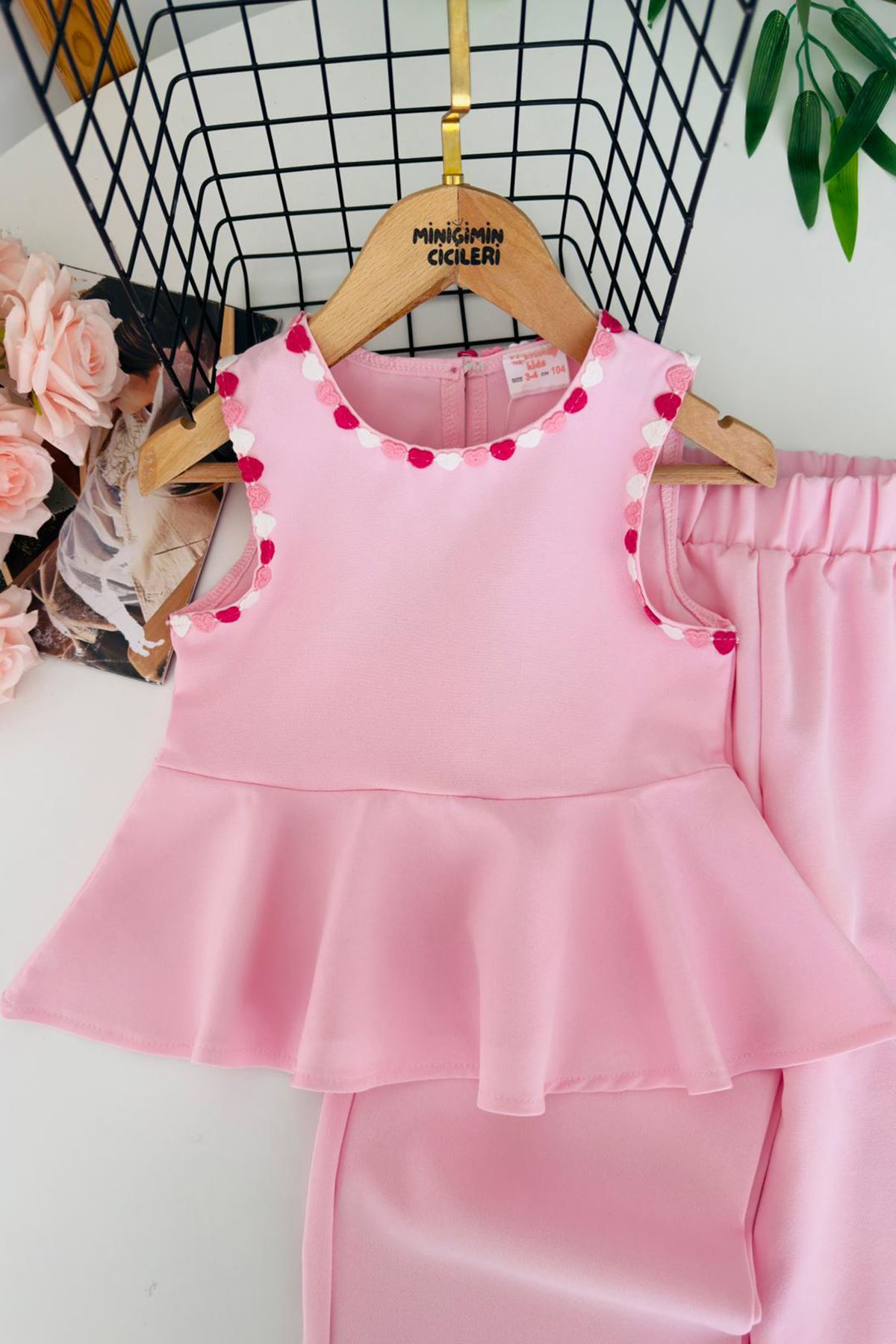 Miniğimin Cicileri Kalp Fisto Detaylı Volanlı Kız Çocuk 2 li Takım - Pembe