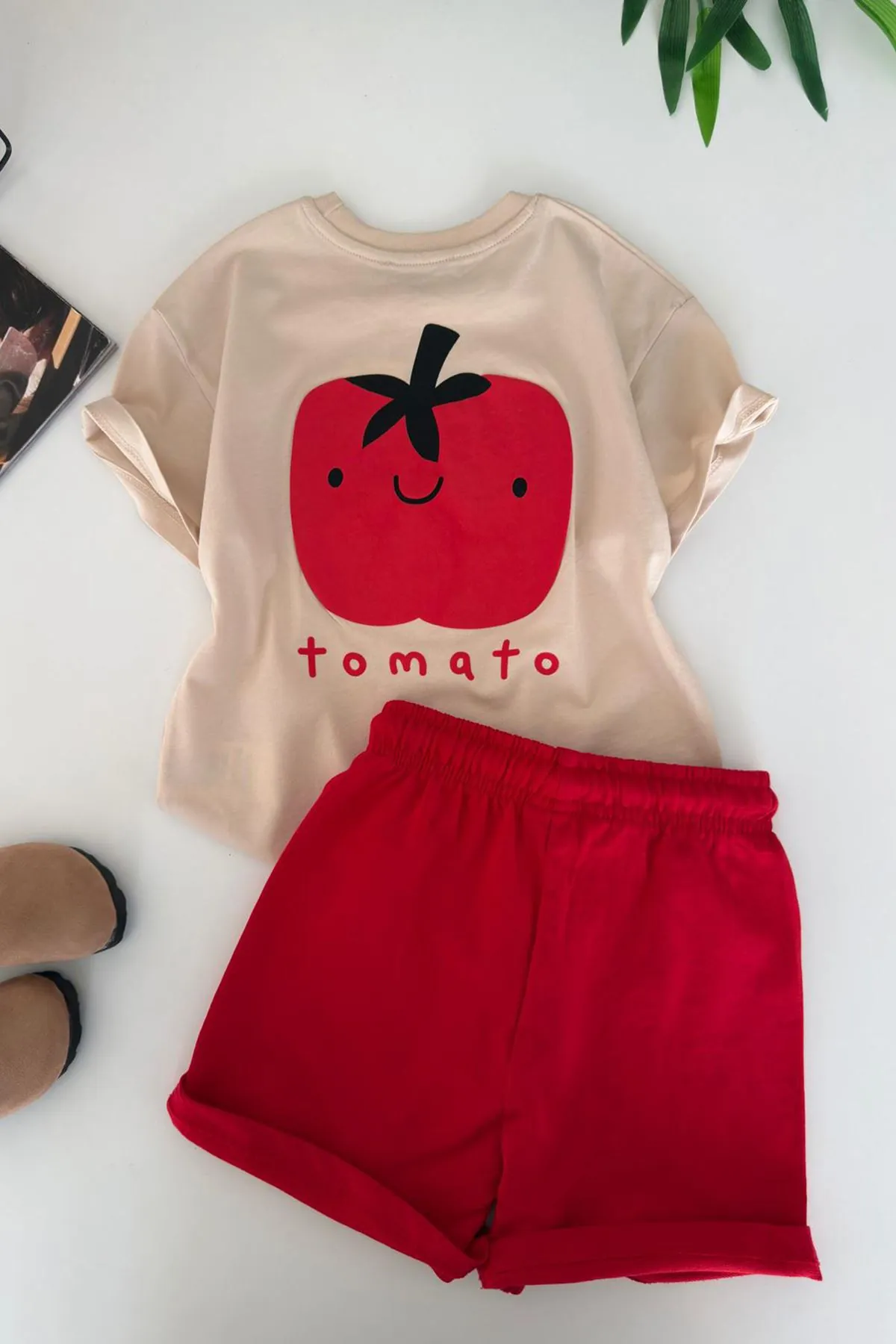 Miniğimin Cicileri Hello Tomato Baskılı Unisex Çocuk Takım - Krem