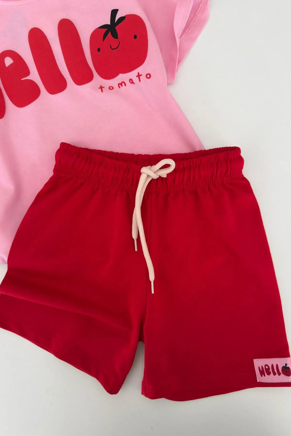 Miniğimin Cicileri Hello Tomato Baskılı Unisex Çocuk Takım - Pembe