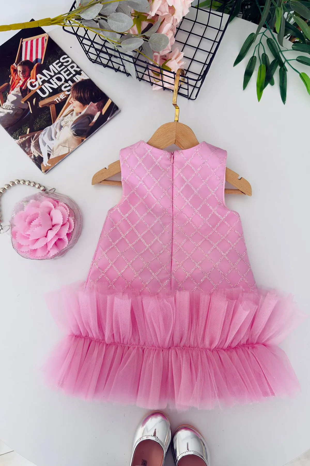 Miniğimin Cicileri Sim İşlemeli Fiyonk Detaylı Tül Etekli Kız Çocuk Prenses Elbise - Pembe