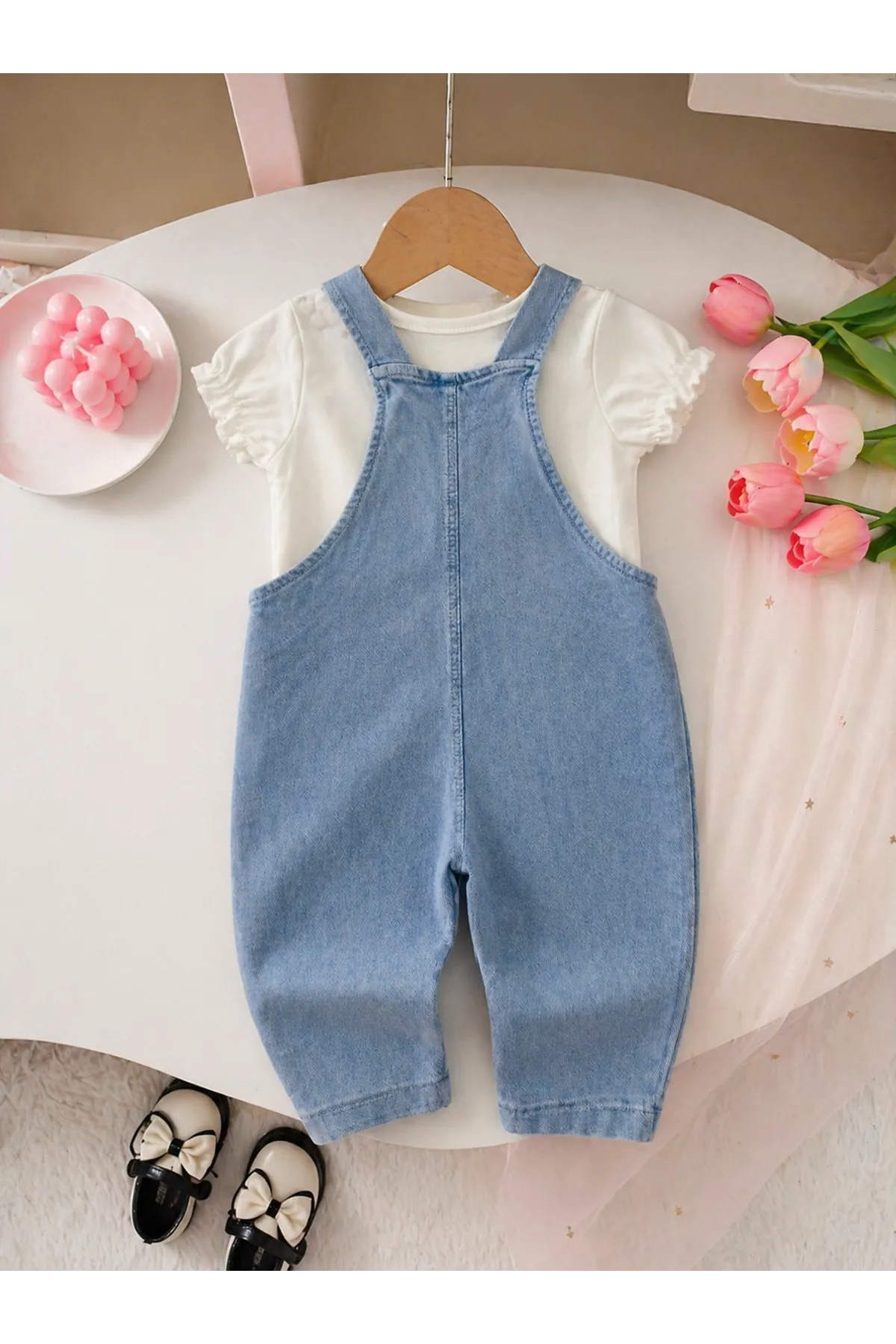 Miniğimin Cicileri Çiçek İşleme Desenli Kız Bebek Yazlık Salopetli Takım - Ekru