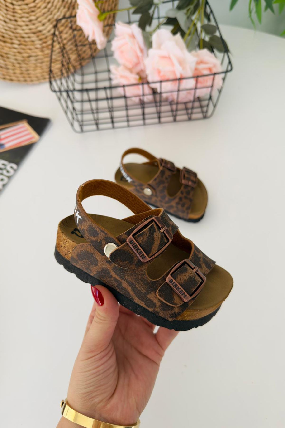 Miniğimin Ciciler Leopar Desenli Yazlık Unisex Çocuk Sandalet - Kahverengi