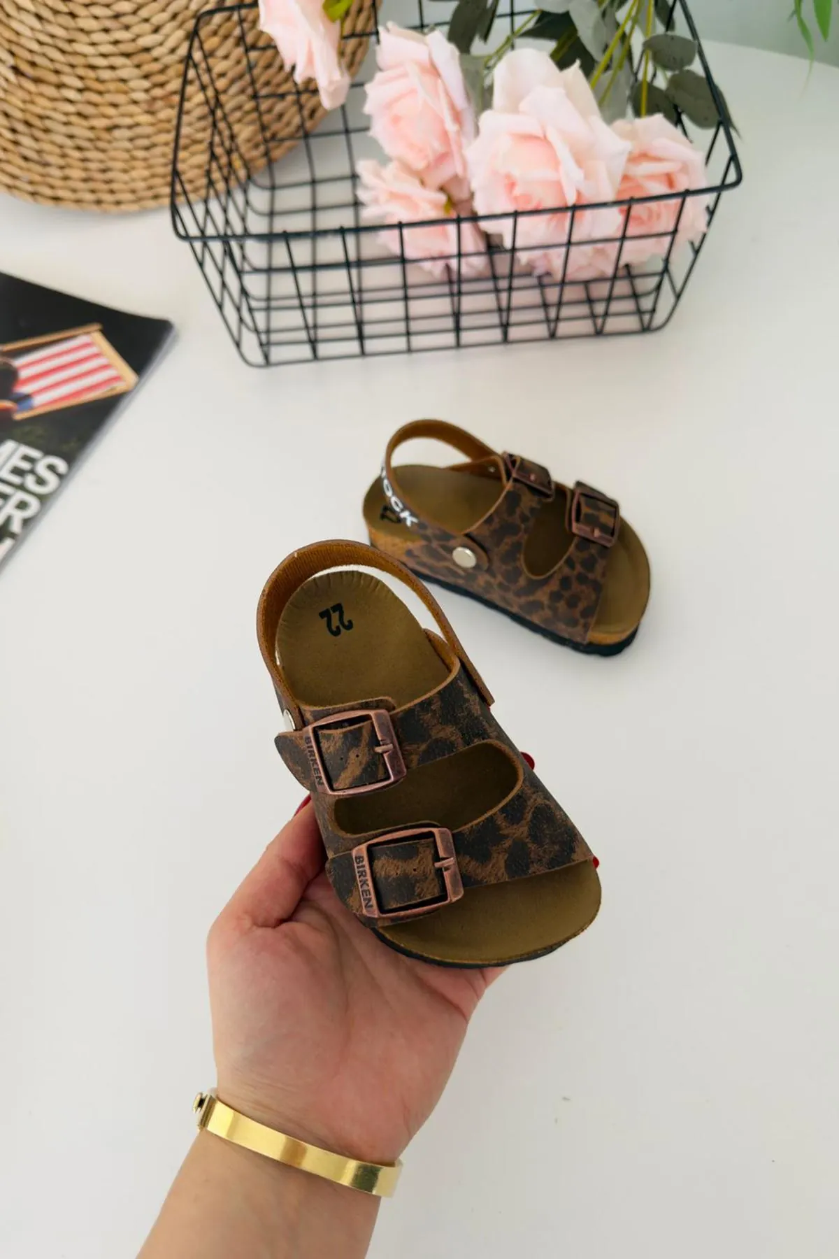 Miniğimin Ciciler Leopar Desenli Yazlık Unisex Çocuk Sandalet - Kahverengi