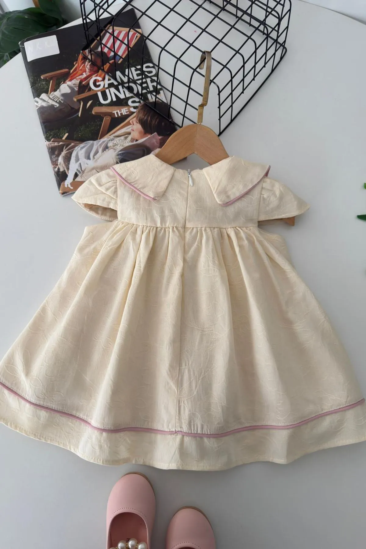Miniğimin Cicileri Lale Detaylı Kız Bebek Pamuk Elbise - Bej
