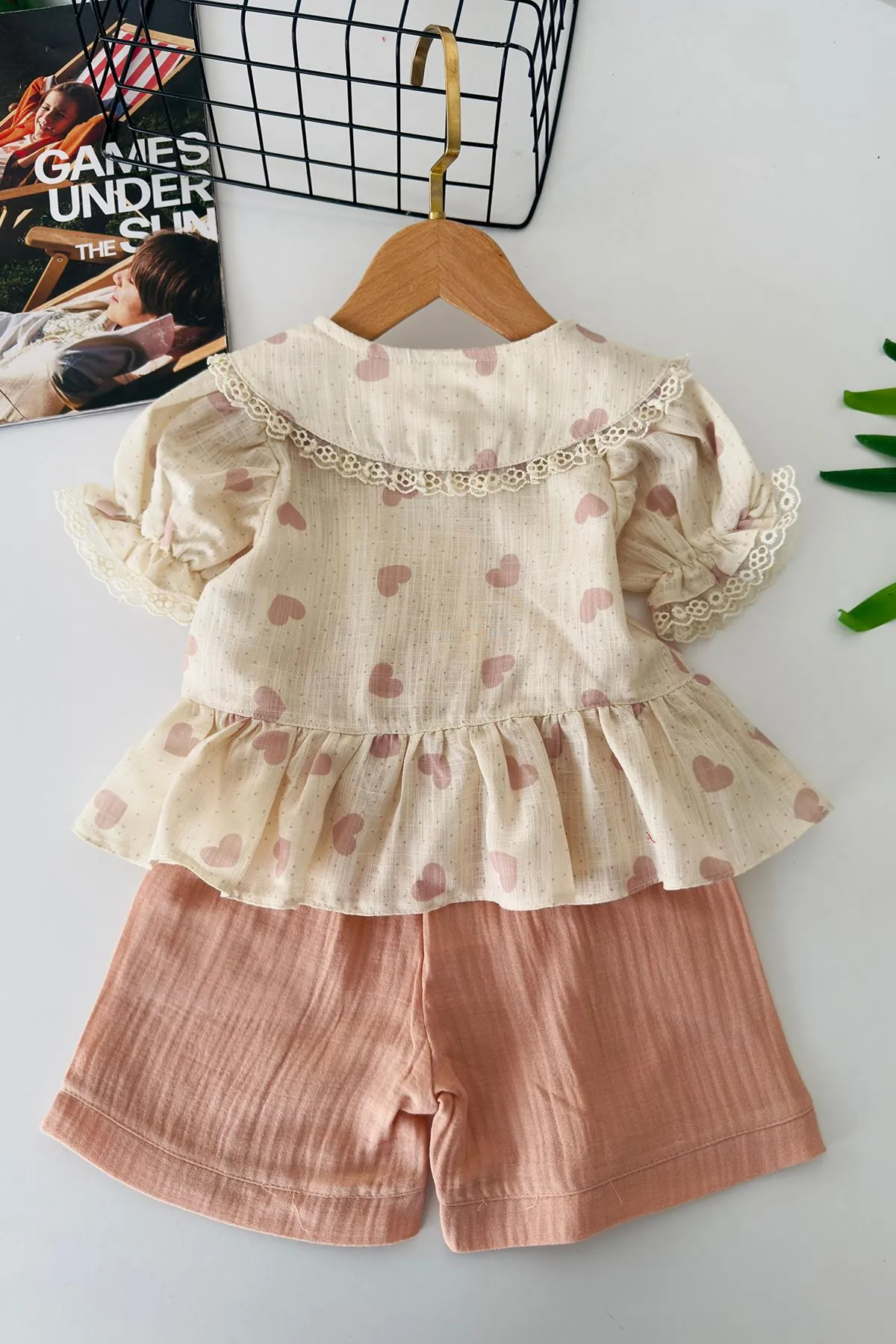 Miniğimin Cicileri Vintage Kalp Desenli Şortlu Kız Çocuk Takım - Somon