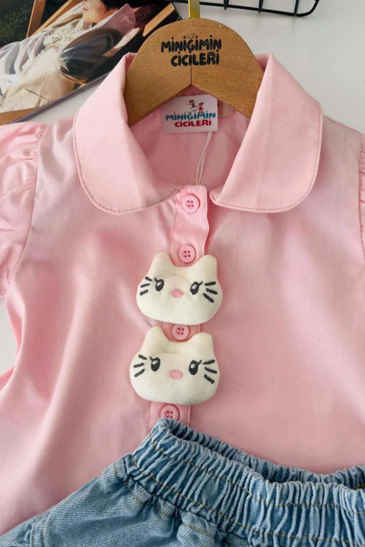 Miniğimin Cicileri Balon Kollu Kitty Detaylı Kot Etekli Yazlık Kız Çocuk Takım - Pembe
