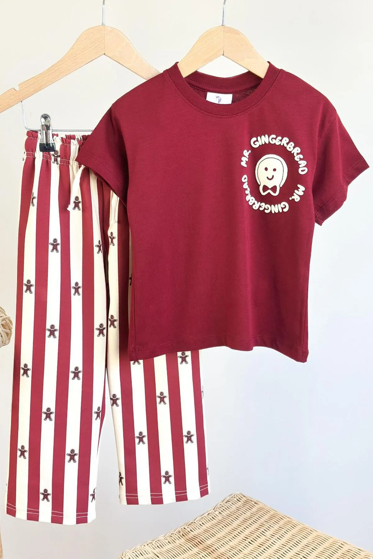 Miniğimin Cicileri Mr. Gingerbread Baskılı Çizgili Unisex Çocuk Takım - Bordo