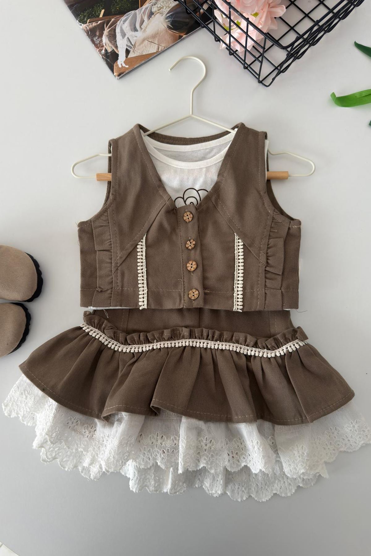 Miniğimin Cicileri Vintage Dantel Katmanlı Kız Çocuk 3 lü Etekli Takım - Vizon