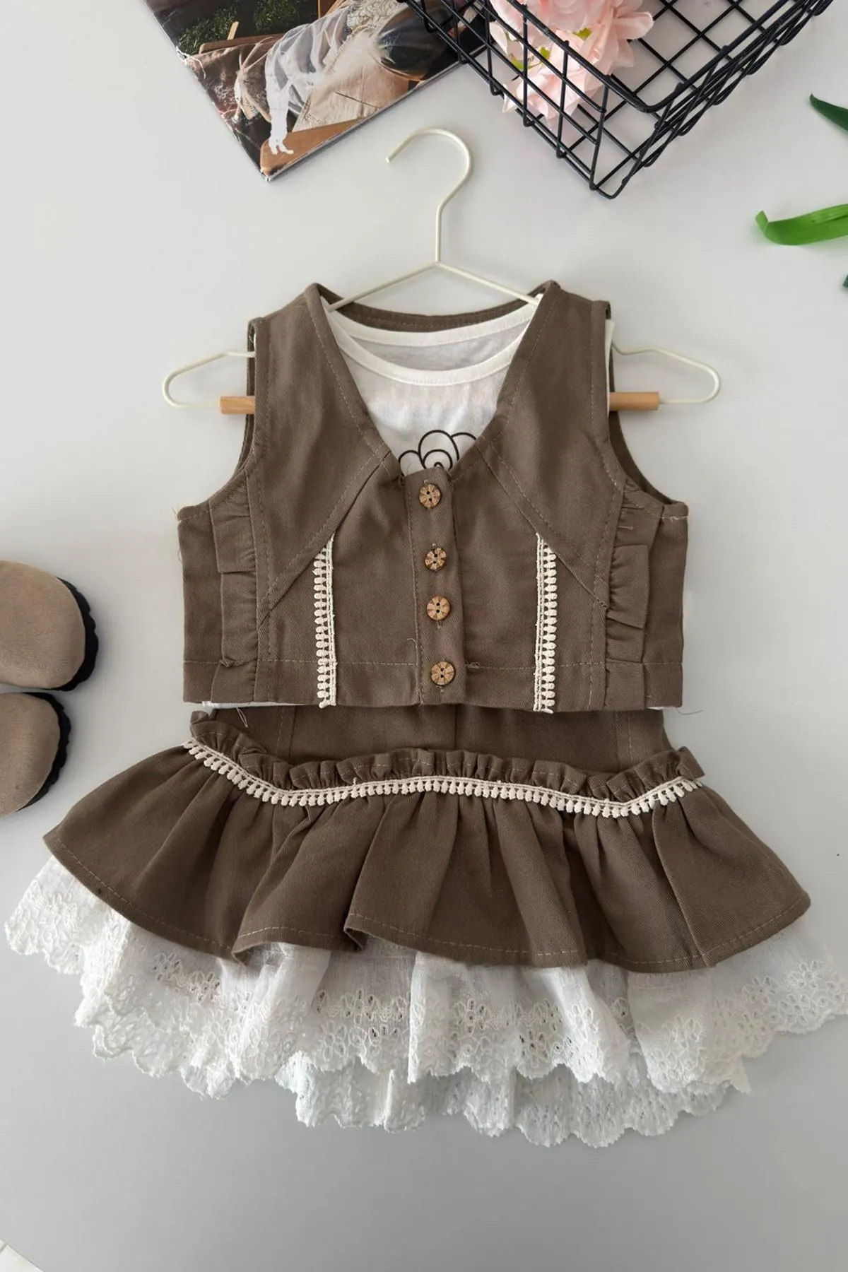 Miniğimin Cicileri Vintage Dantel Katmanlı Kız Çocuk 3 lü Etekli Takım - Vizon