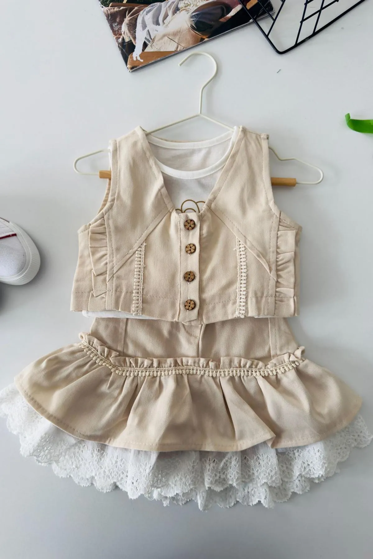 Miniğimin Cicileri Vintage Dantel Katmanlı Kız Çocuk 3 lü Etekli Takım - Krem