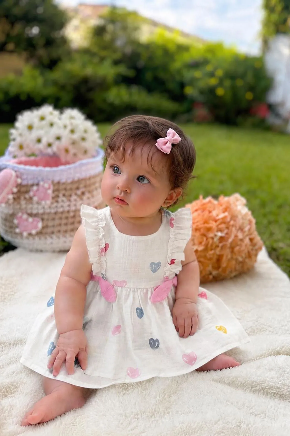 Miniğimin Cicileri Müslin Renkli Kalp Baskılı Fiyonklu Kız Bebe Elbise - Pembe
