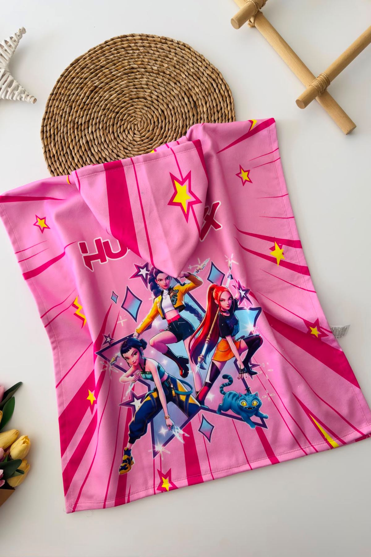 Miniğimin Cicileri Karakterli Çocuk Plaj Havlusu - Pembe