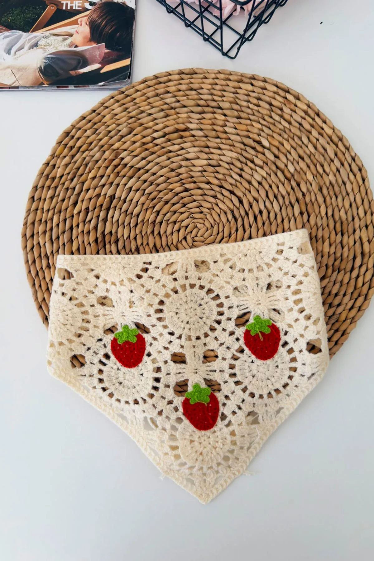 Miniğimin Cicileri Örgü Desenli Kız Çocuk Üçgen Bandana - Kırmızı Açık