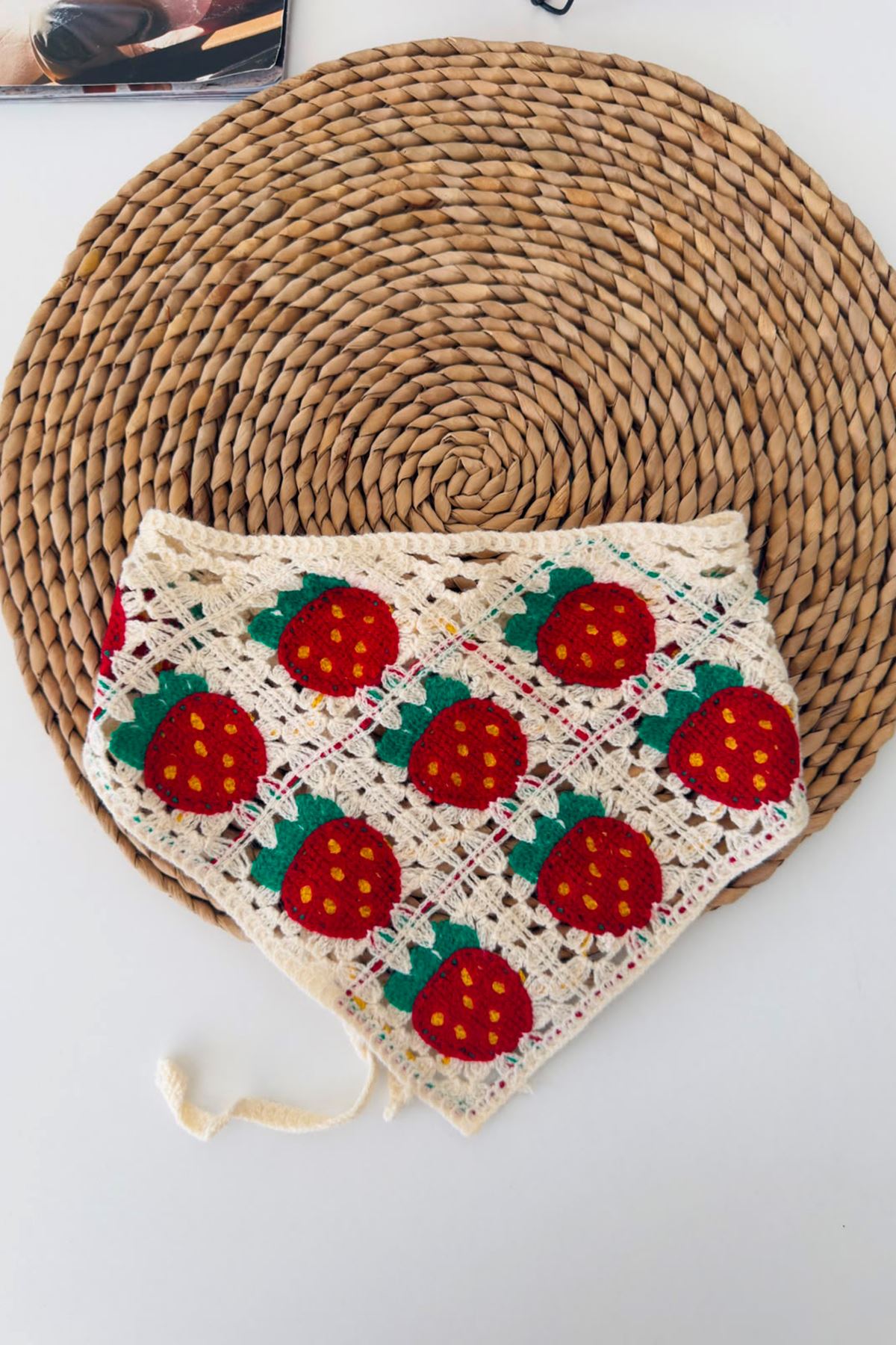 Miniğimin Cicileri Örgü Desenli Kız Çocuk Üçgen Bandana - Kırmızı Koyu