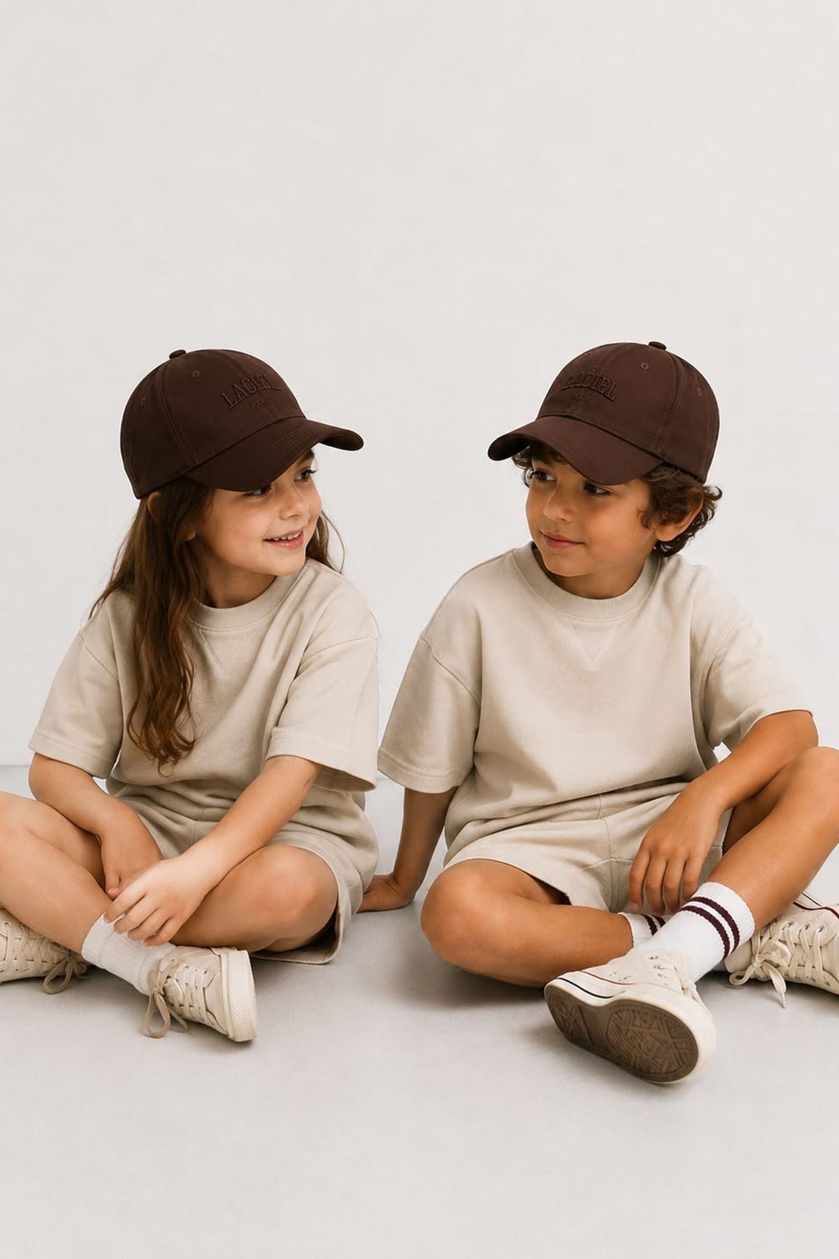 Miniğimin Cicileri Laciel İşlemeli Unisex Çocuk Şapka - Kahverengi