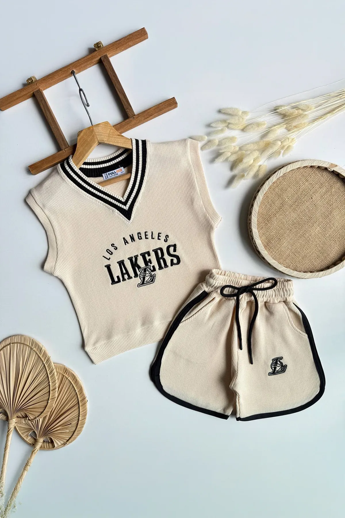 Lakers İşleme Detaylı Erkek Çocuk Spor Takım - Bej