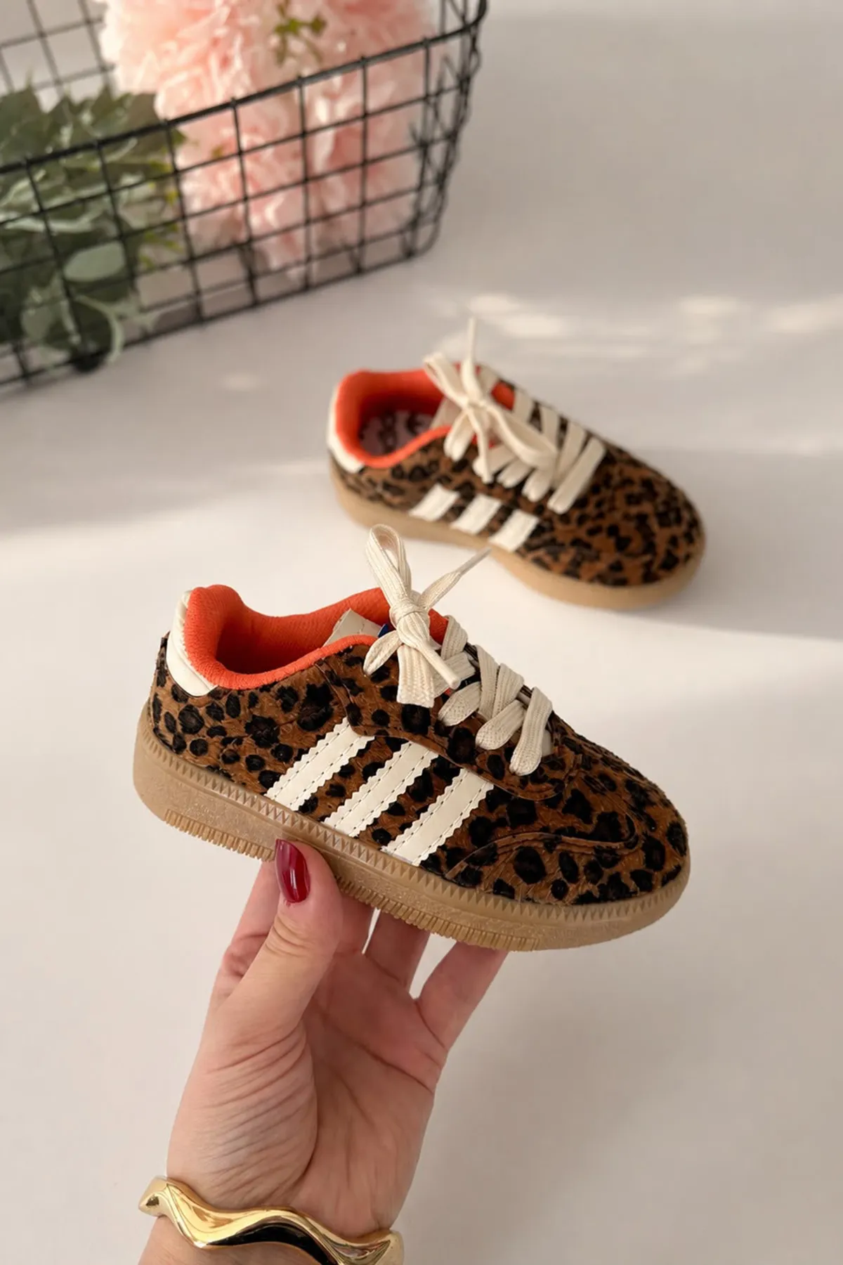 Leopar Desenli Bağcıklı Unisex Çocuk Spor Ayakkabı - Kahve