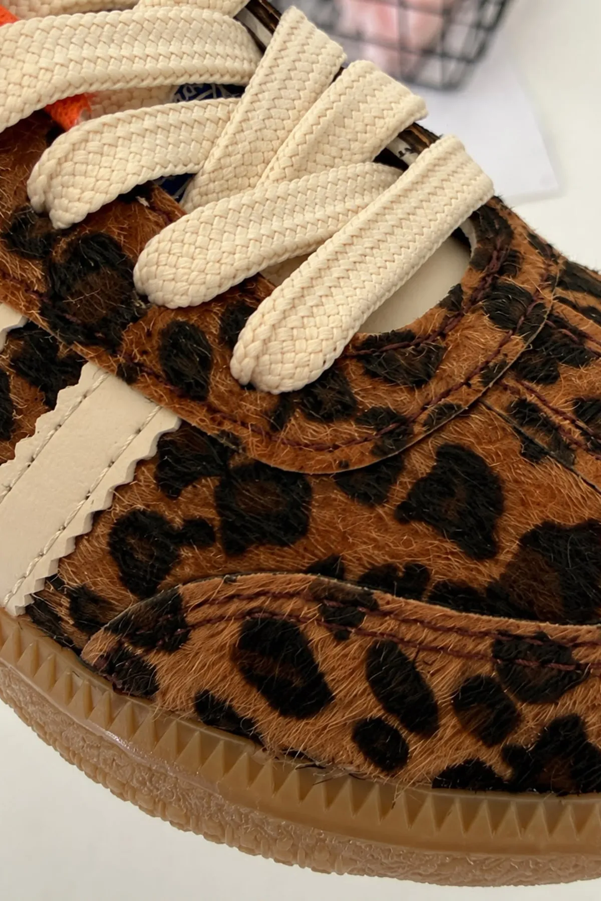 Leopar Desenli Bağcıklı Unisex Çocuk Spor Ayakkabı - Kahve