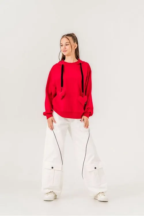 Miniğimin Cicileri Kalp Detaylı Kapüşonlu Kırmızı Sweatshirt ve Cepli Beyaz Pantolon Genç Kız Takım - KırmızıBeyaz