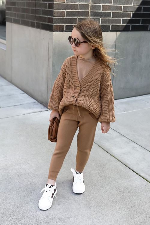 Miniğimin Cicileri Zincir Desen Triko Hırkalı Kız Çocuk 2 li Takım - Kahverengi