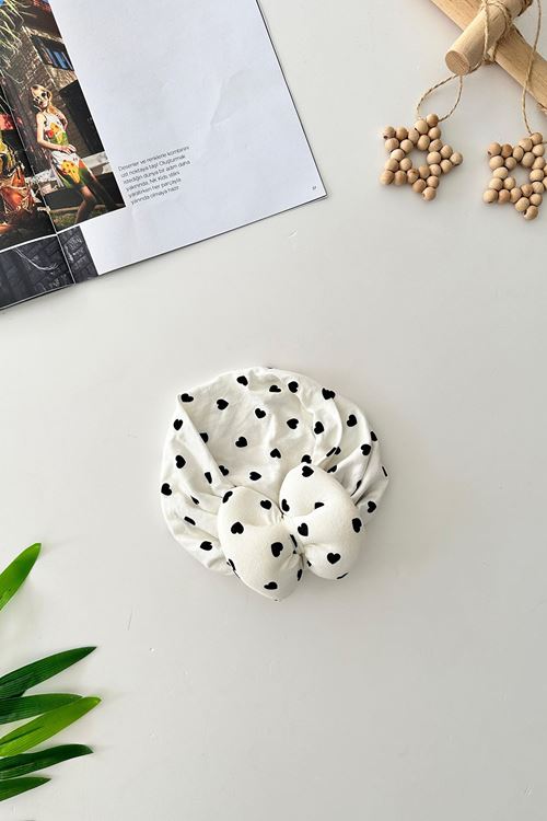 Miniğimin Cicileri Kalp Baskı Fiyonk Detaylı Kız Bebe Bone