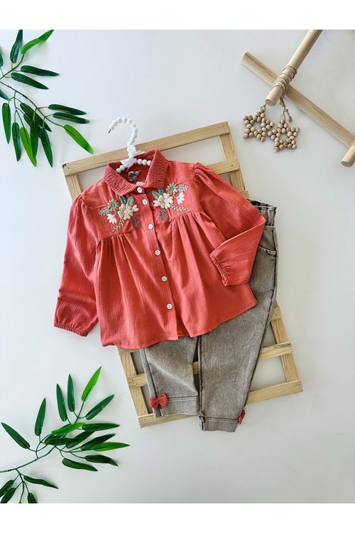 Miniğimin Cicileri Gipe Nakış Gabardin Fiyonk pantolon Kız Bebek Takım - Nar Çiçeği