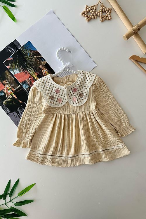 Miniğimin Cicileri Örgü Yakalı Kız Bebe Müslin Elbise - Krem