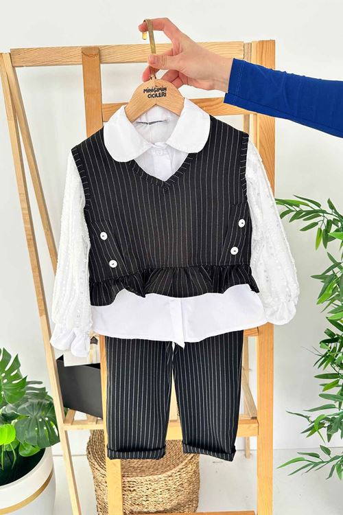Miniğimin Cicileri Kol Pul İşleme Şeritli Kız Çocuk 3 lü Düğme Detaylı Takım - Siyah